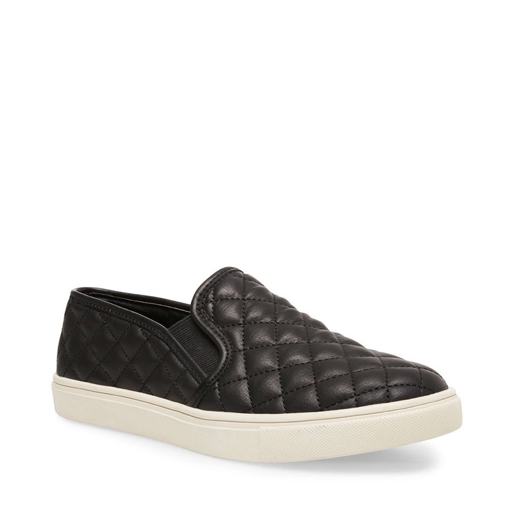 Size 7 Steve Madden ECENTRQ Sneakers